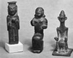 Լեգենդ կա, որ փյունիկացիները ապակի են հնարել. Փյունիկացի վարպետի այս աշխատանքը, որը հայտնաբերվել է Կալահի ասորական թագավորների պալատում, հիշեցնում է եգիպտացի արհեստավորների աշխատանքը: